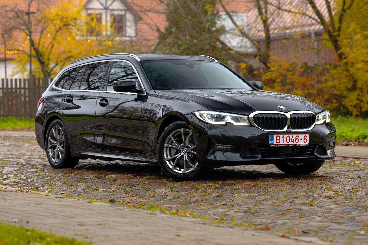 BMW 330