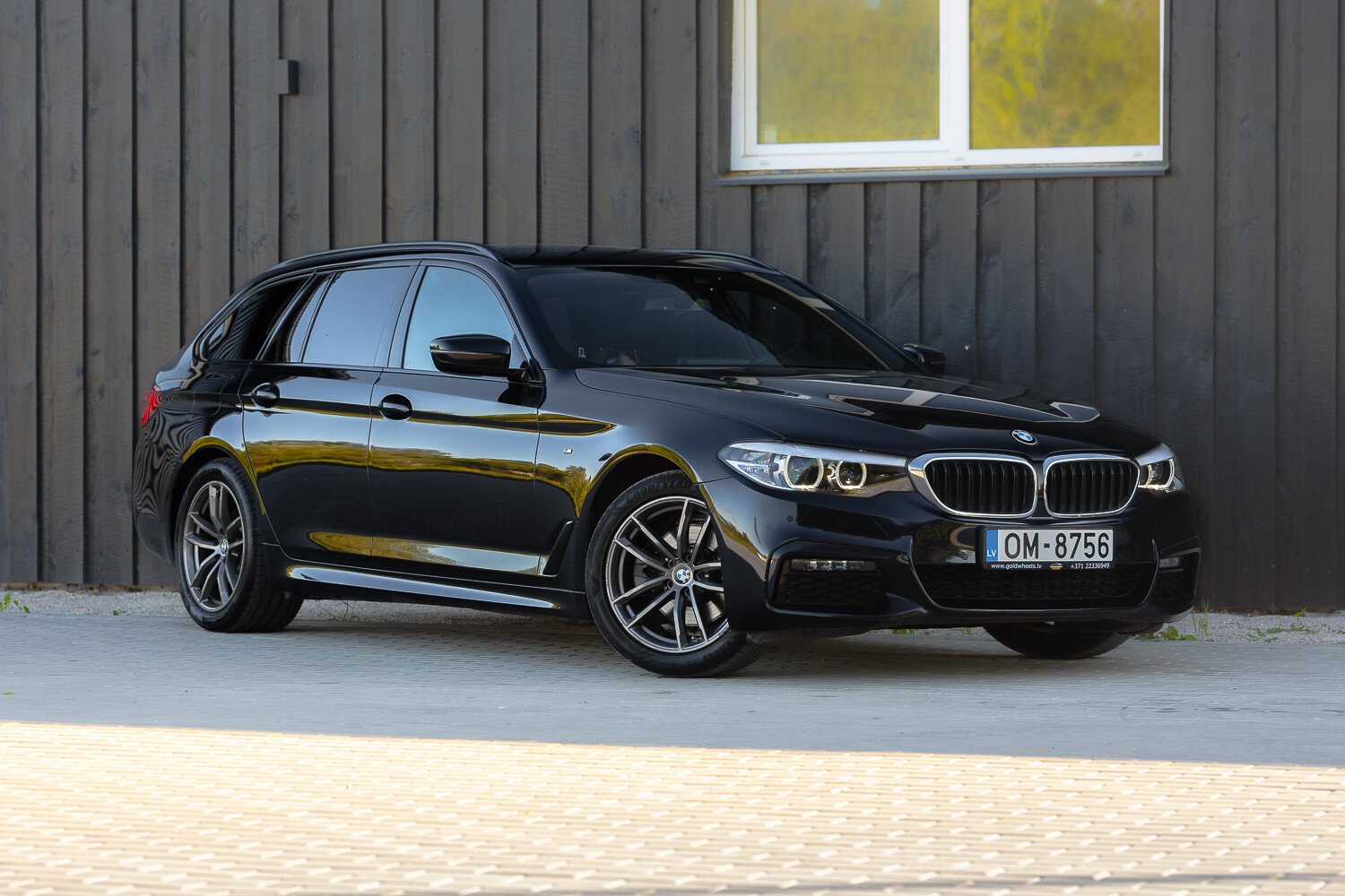 BMW 520