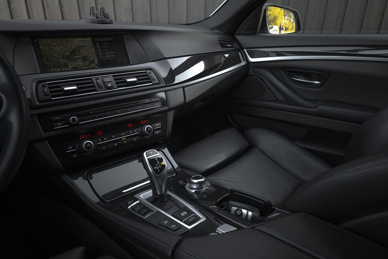 BMW 525