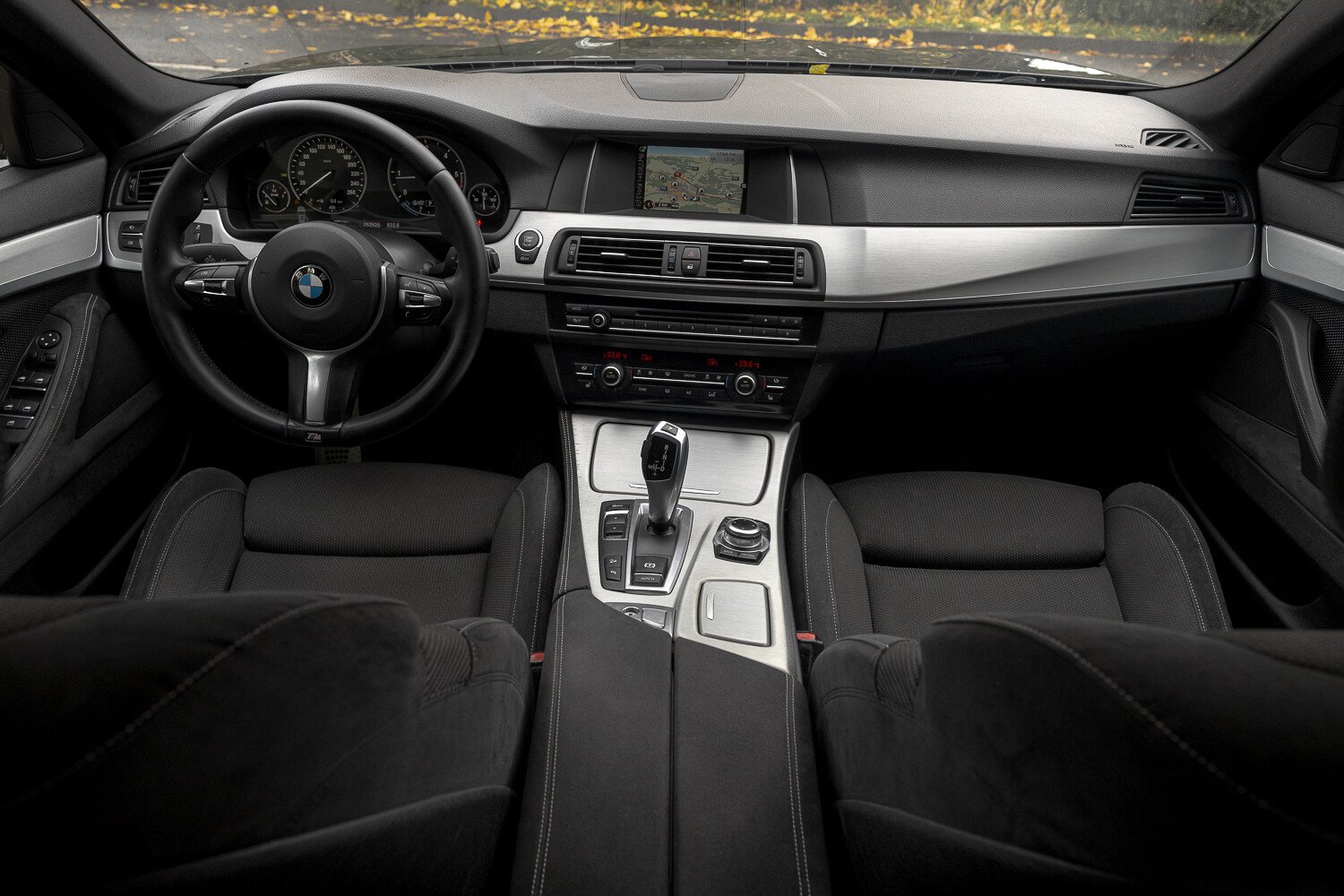 BMW 525