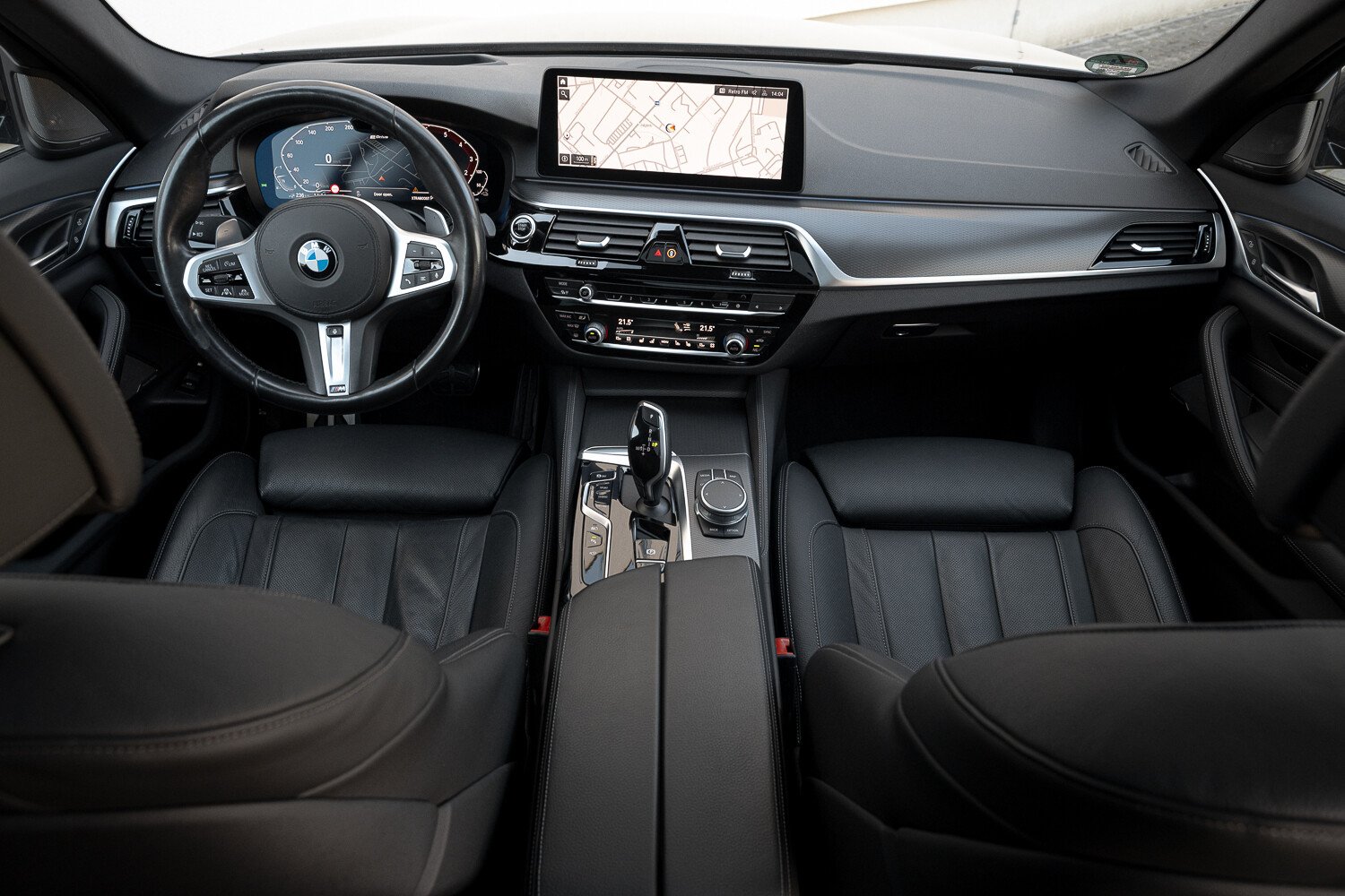 BMW 530