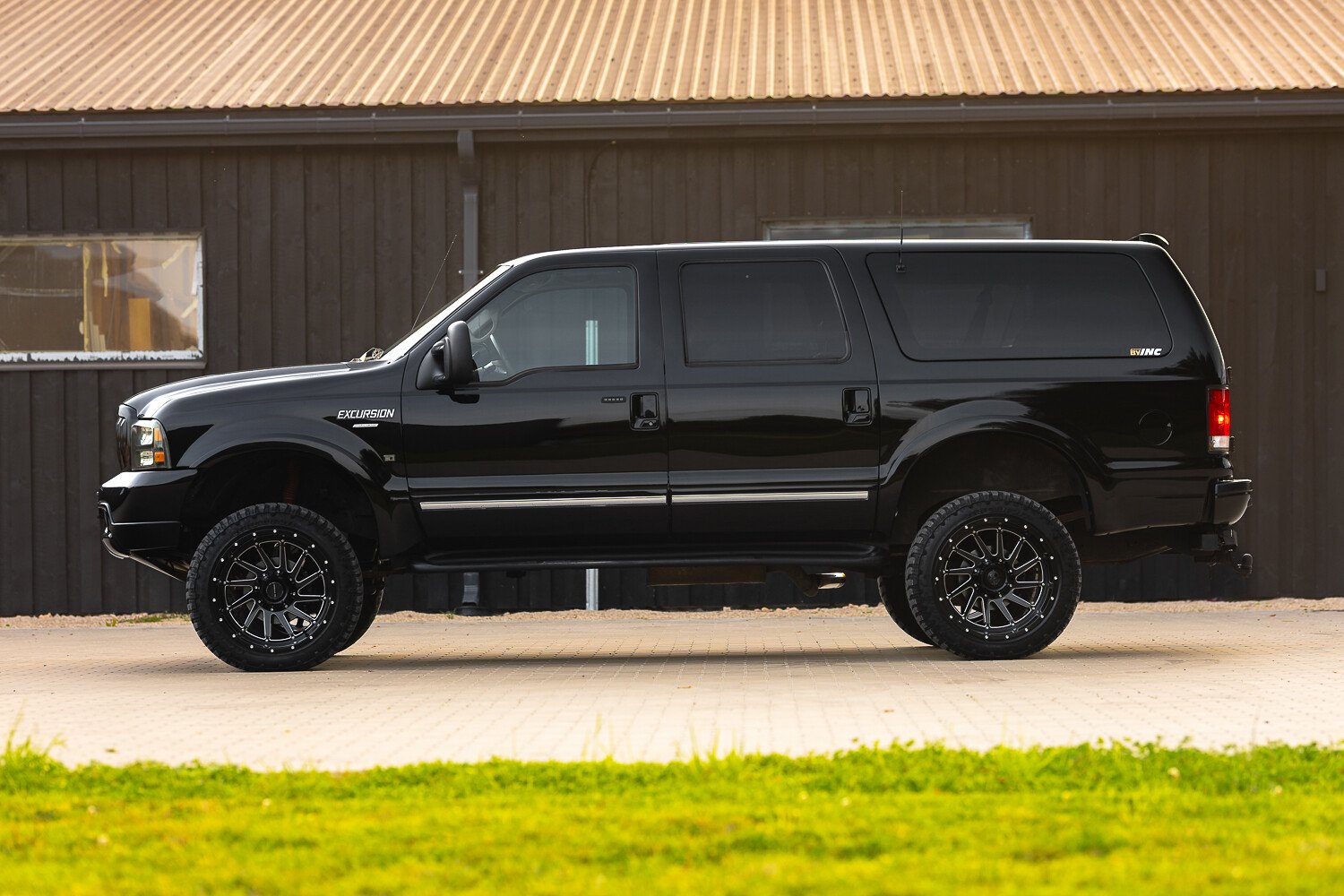 Ford Excursion