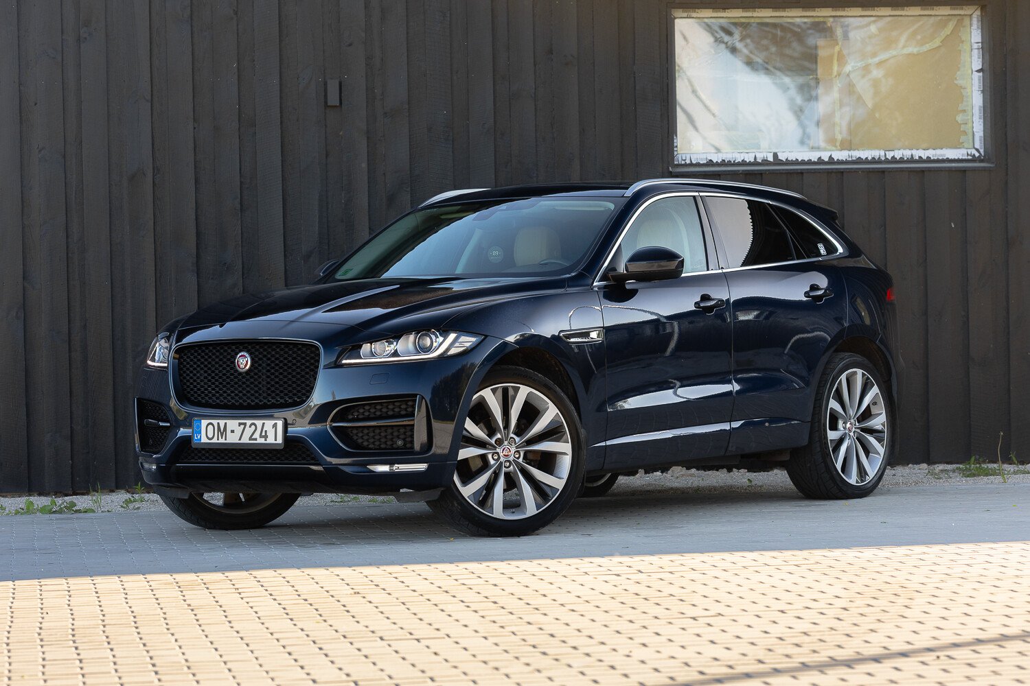 Jaguar F-Pace