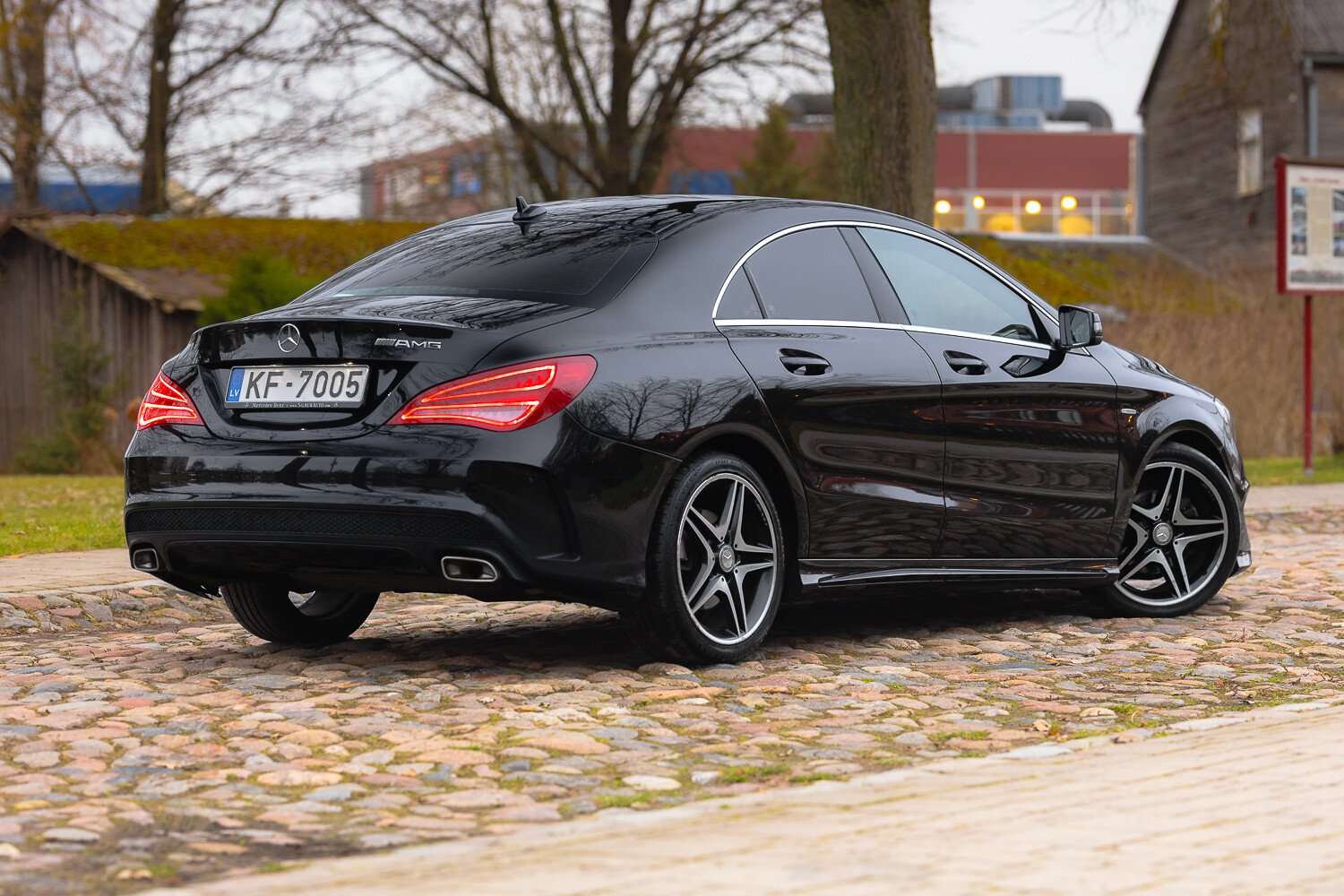 Mercedes CLA200