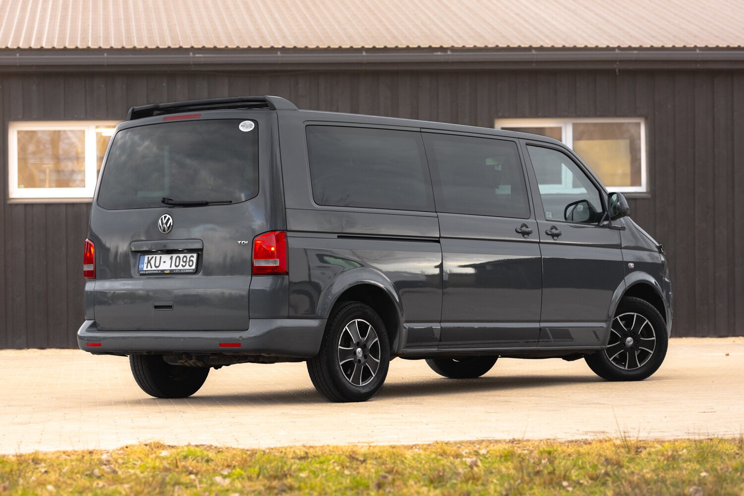 Volkswagen Caravelle