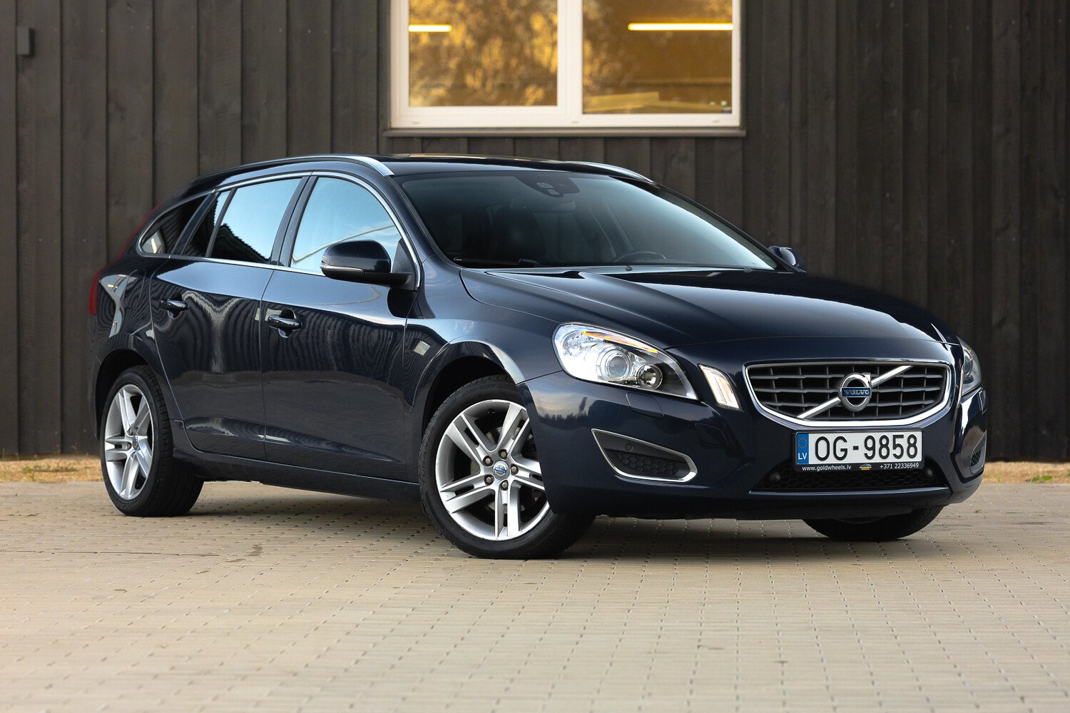 Volvo V60
